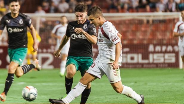 0-0: El Albacete tiene el balón y más ocasiones, pero no el gol