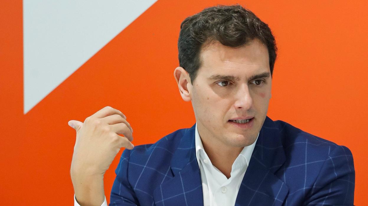 El presidente de Ciudadanos, Albert Rivera, al inicio de la reunión del Comité Ejecutivo nacional de la formación que se ha celebrado este lunes en Madrid