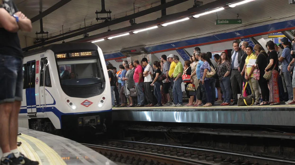 La estación de Metro de Sol, durante la huelga de maquinistas en junio de 2016