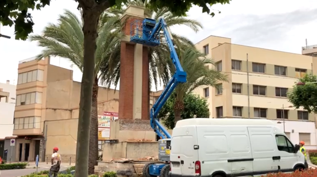 Archivo provisional de la causa contra la alcaldesa socialista de Vall d'Uixó por derribar la cruz