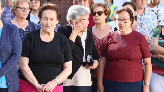 El padre del niño asesinado logró su custodia el lunes pero aún no se le había notificado