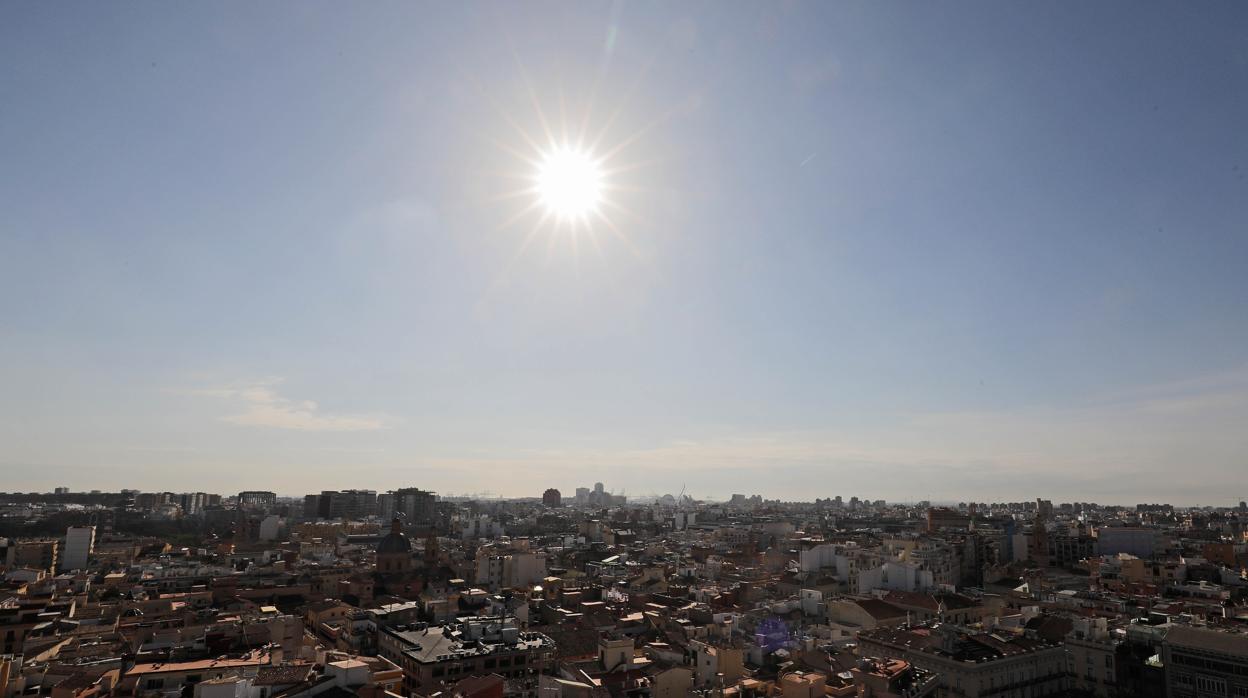 Vistas de la ciudad de Valencia tomadas desde el Miguelete