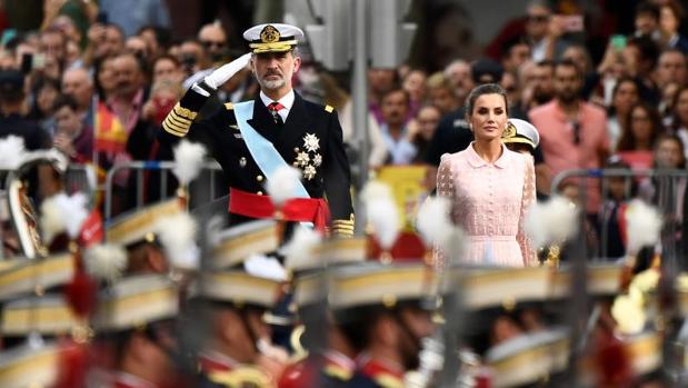 Desfile del 12 de octubre en directo | 4.200 militares participan en el día de la Fiesta Nacional