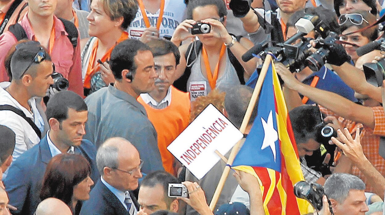 Manifestación contra la sentencia del TC al Estatuto de Autonomía de Cataluña