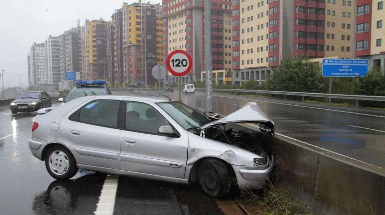 Accidente en el entorno de Vigo por lluvias en una imagen de archivo