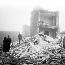 El ataque de los zeppelines contra París causó decenas de muertos y cuantiosos daños materiales (Foto, Agencia Rol. Biblioteca Nacional de Franciia)