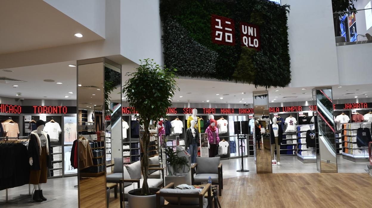 Uniqlo, el japonés», abre primera tienda en