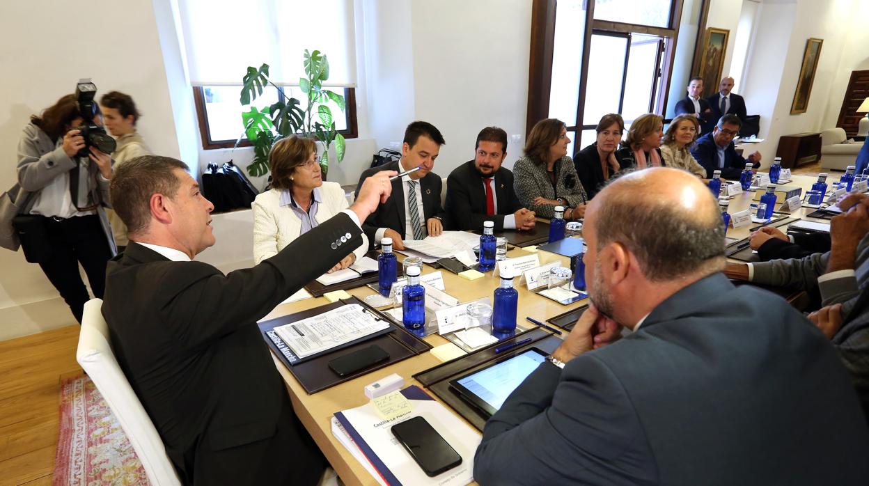 Representantes de los municipios ribereños de Entrepeñas y Buendía participaron en el Consejo de Gobierno