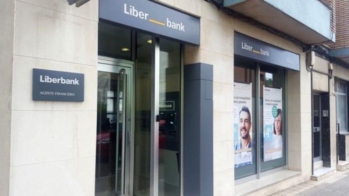 Liberbank propone una rebaja salarial de entre el 5 y el 8,75% hasta 2022