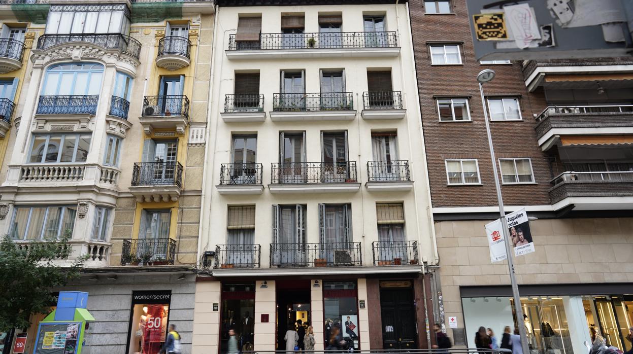 Fachada del edificio de Fuencarral, 130, vendido por Fusara