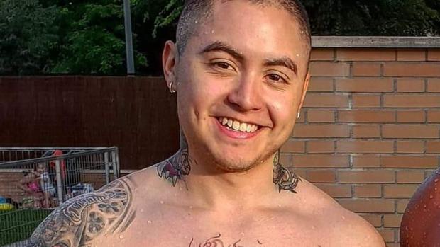 La «tranquila» vida en la cárcel de Leo, el «tatuador carnicero» que descuartizó a su clienta