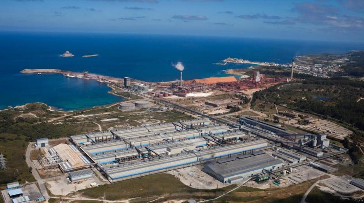 Planta de Alcoa en San Cibrao, en el municipio lucense de Cervo