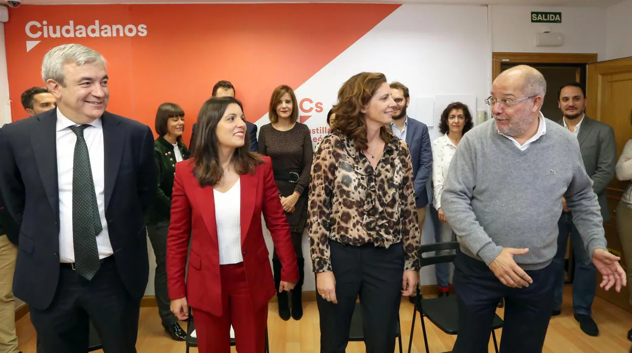 Luis Garicano, Soraya Mayo, Sonia Martín y Francisco Igea, ayer en un acto de Ciudadanos en Valladolid