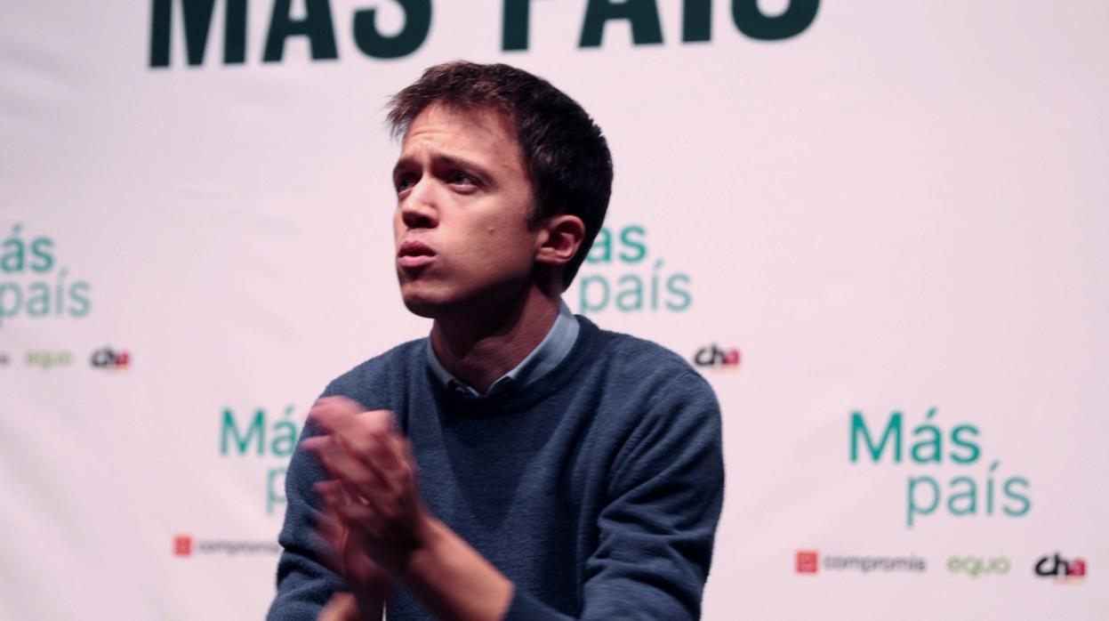 El candidato de Más País a la Presidencia del Gobierno, Íñigo Errejón, este lunes, durante un acto de campaña de la coalición Más País-Equo-CHA