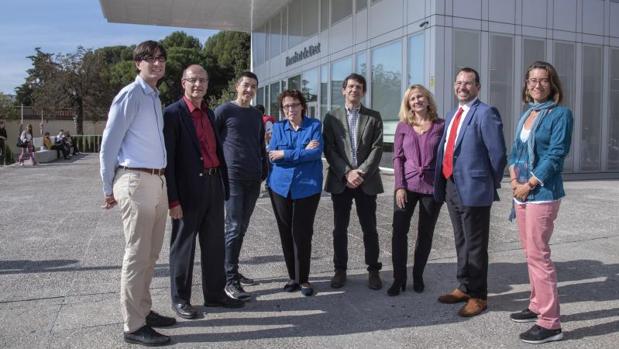 Docentes catalanes plantan cara al «pensamiento único» en las aulas