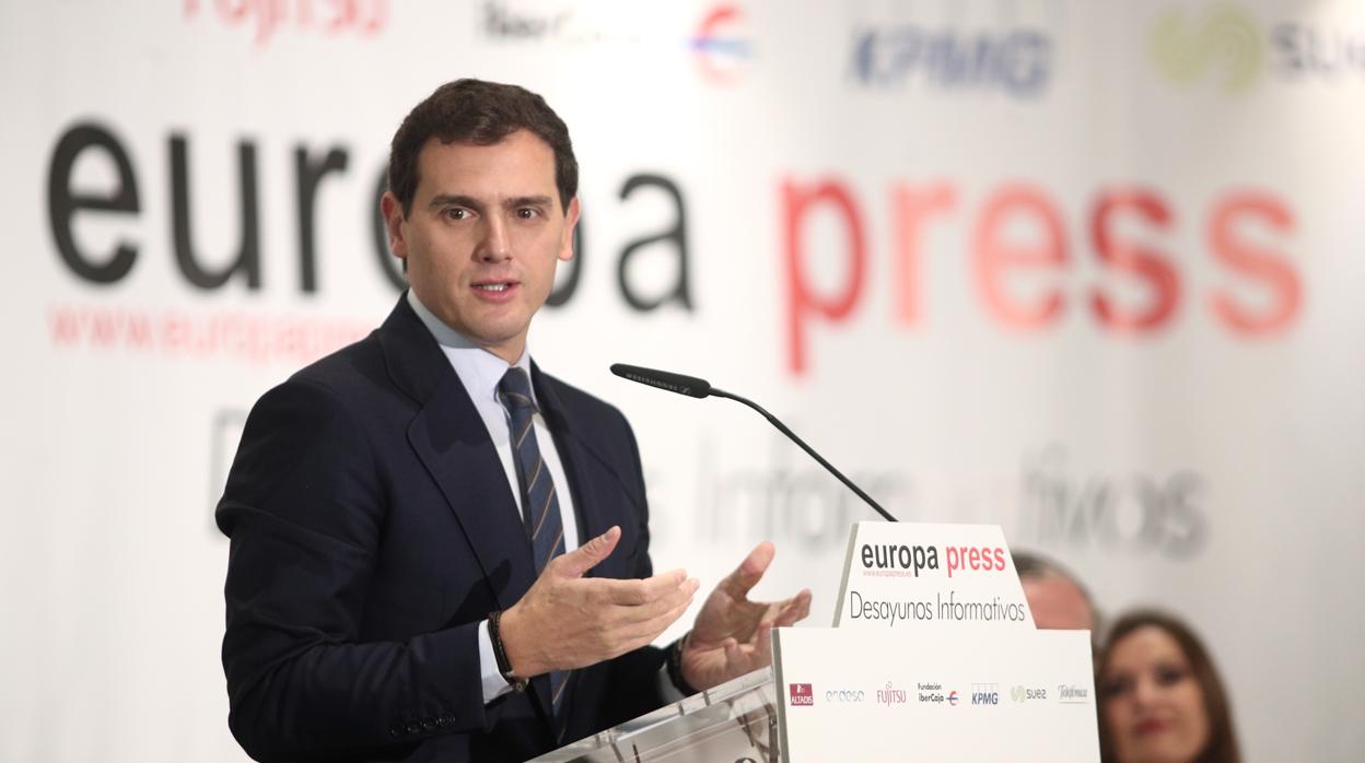 El líder de Ciudadanos interviene en un desayuno informativo de Europa Press