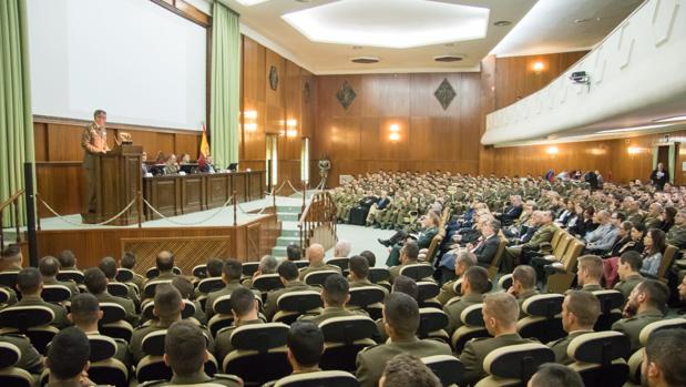 Brillante inicio del curso en la Academia de Infantería, con 600 alumnos