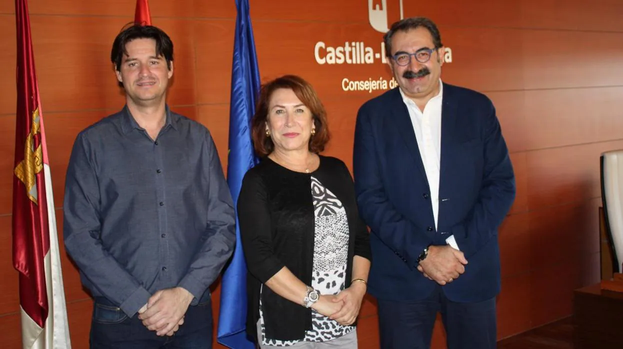El concejal de Obras de Bargas, Francisco J. Rodríguez; Isabel Tornero y Jesús Fernández Sanz