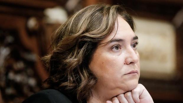 La abstención de ERC permite a Colau tirar adelante los presupuestos de Barcelona para 2020