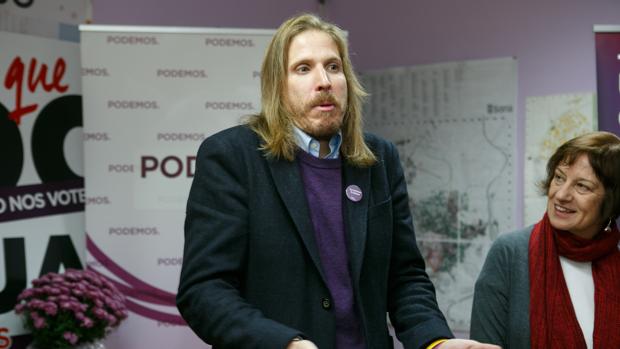 Podemos califica de «puta basura» el intento de Vox de acabar con el decreto de Memoria Histórica en Castilla y León