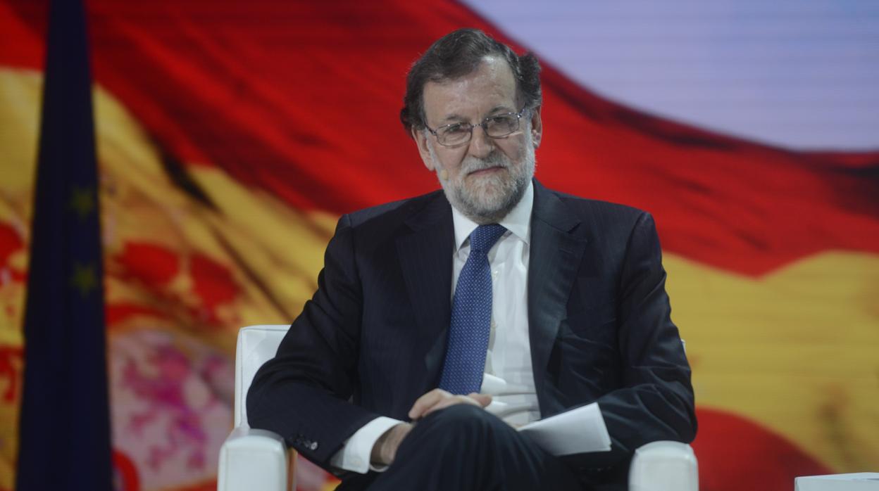 Rajoy apuesta por la «moderación» para formar gobierno en España