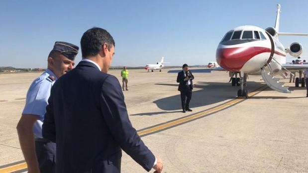 Transparencia insta a Pedro Sánchez a dar información de sus vuelos en el Falcon y otros viajes