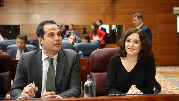 La abstención de Cs permite aprobar una propuesta para «reformular» el Valle de los Caídos