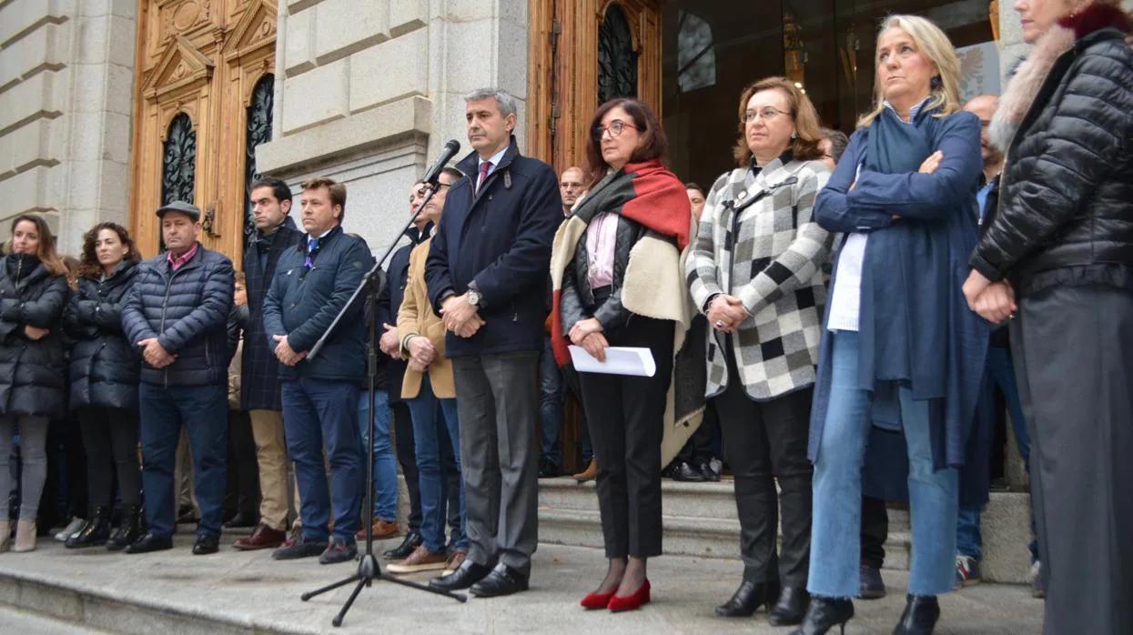 Acto institucional celebrado este lunes en la Diputación con motivo del Día para la eliminación de la violencia contra las mujeres