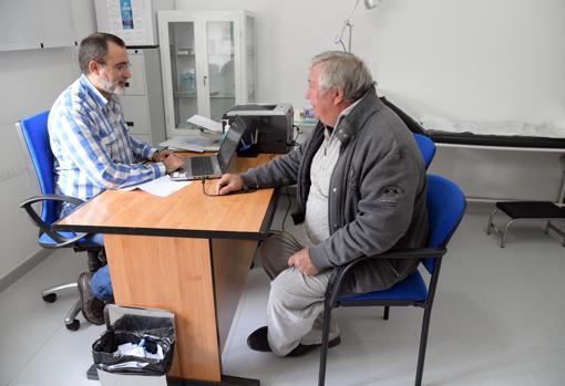 Vecinos de Cubillo del Campo y Hontoria de la Calzada, entre sus pacientes