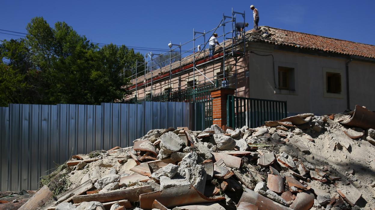 Obras en el parque de El Capricho, en Alameda de Osuna