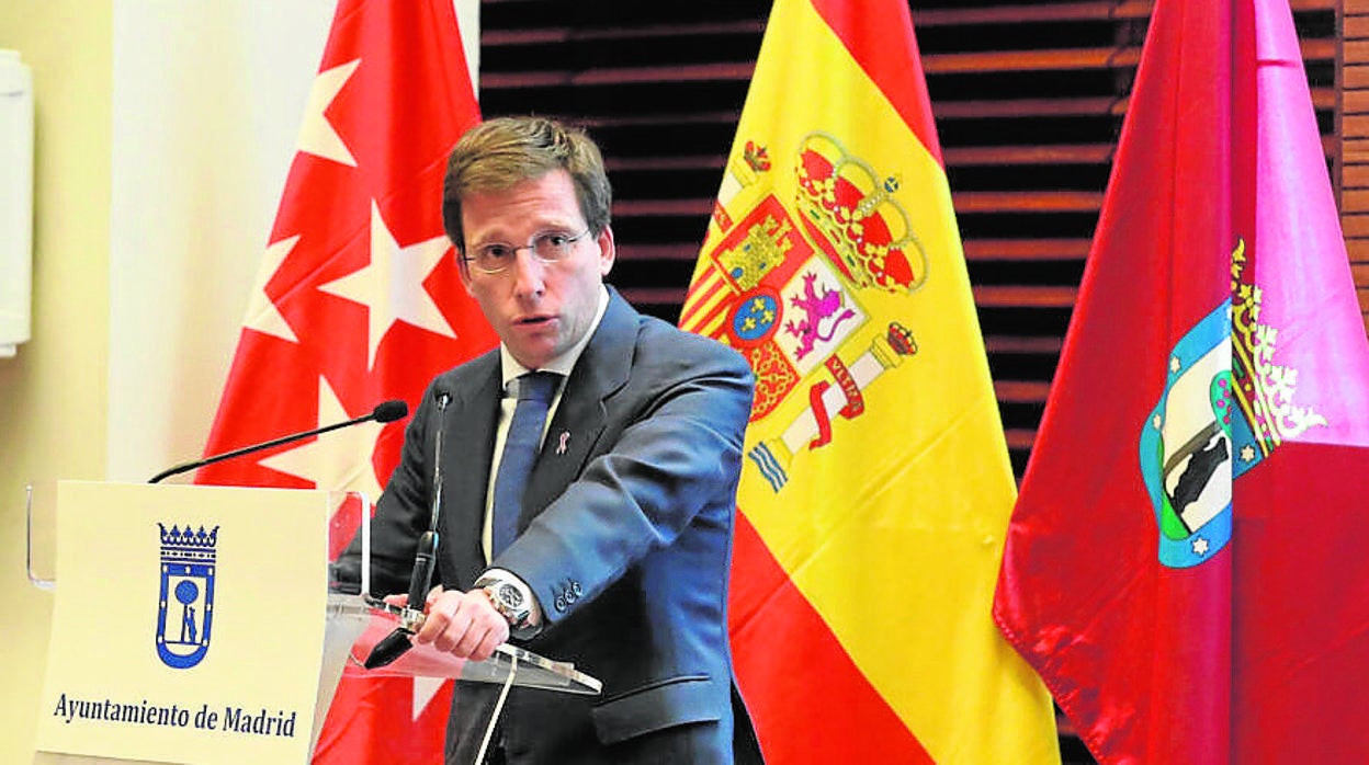 El alcalde, durante su intervención en la conmemoración del Día de Eliminación de la Violencia contra las Mujeres