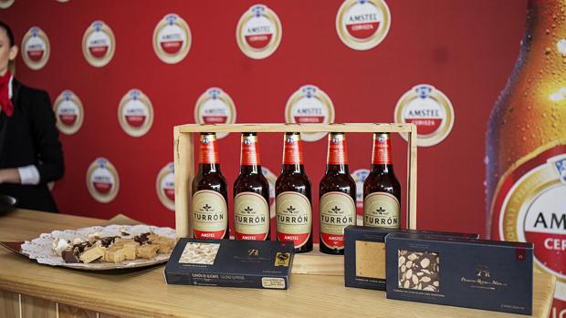 Amstel Turrón, la primera cerveza de edición limitada para reconocer a los «mestres» valencianos