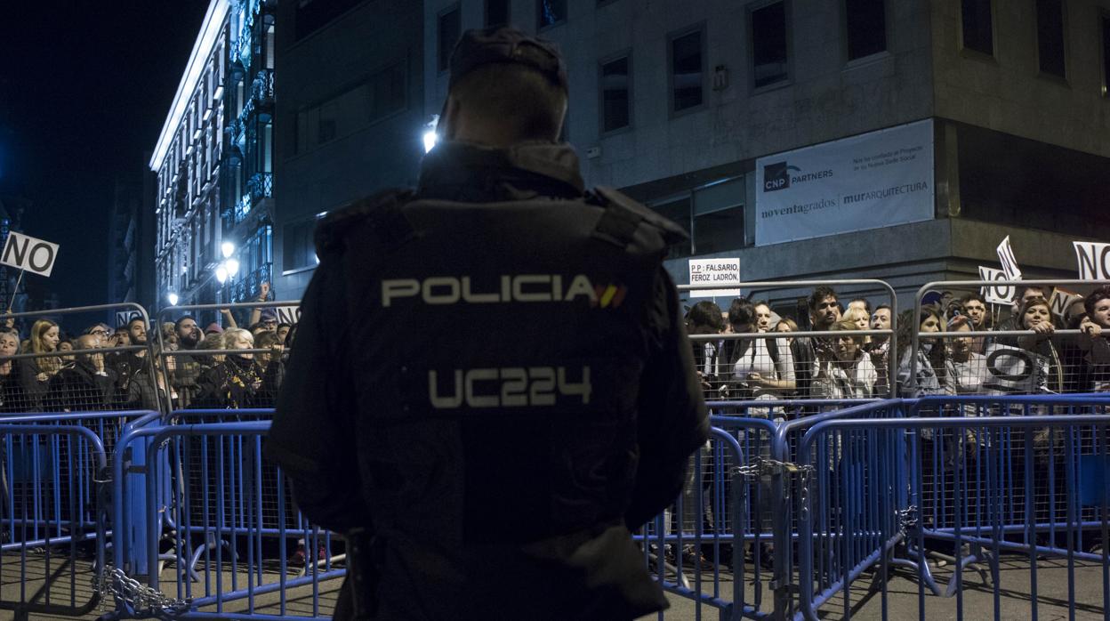 Los detenidos en el «Rodea al Congreso» de 2013 cuestionan las identificaciones de la Policía