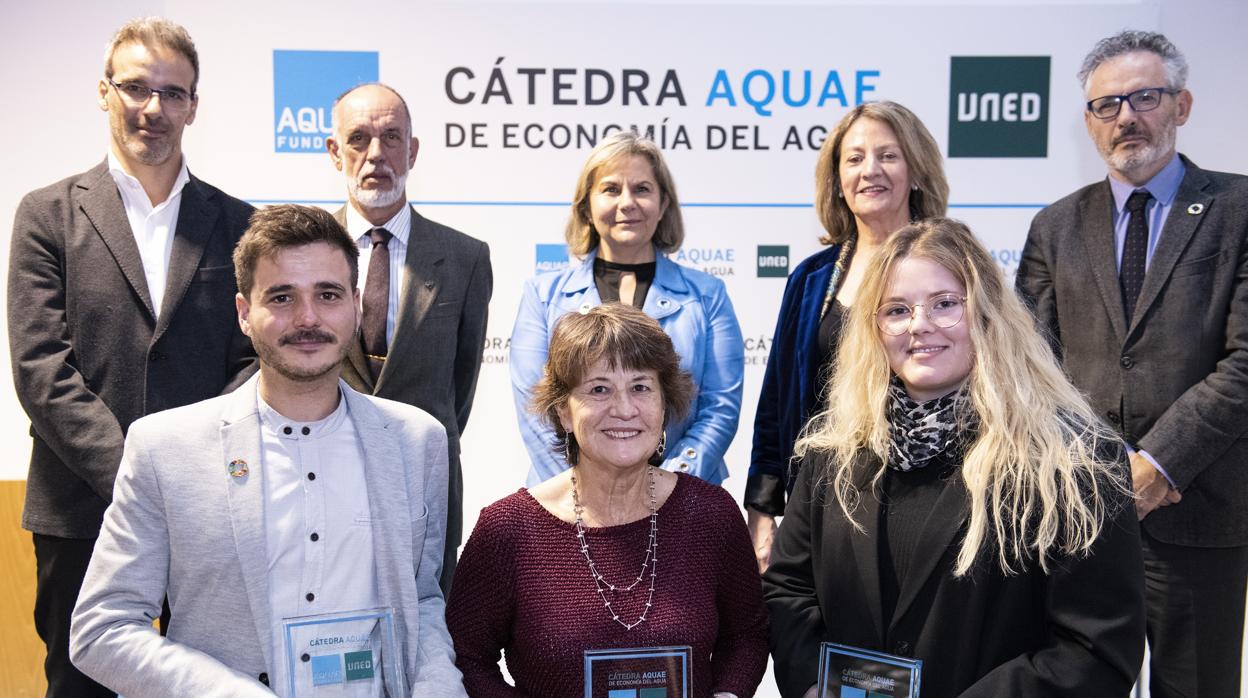 Imagen de los galardonados en los Premios Cátedra Aquae