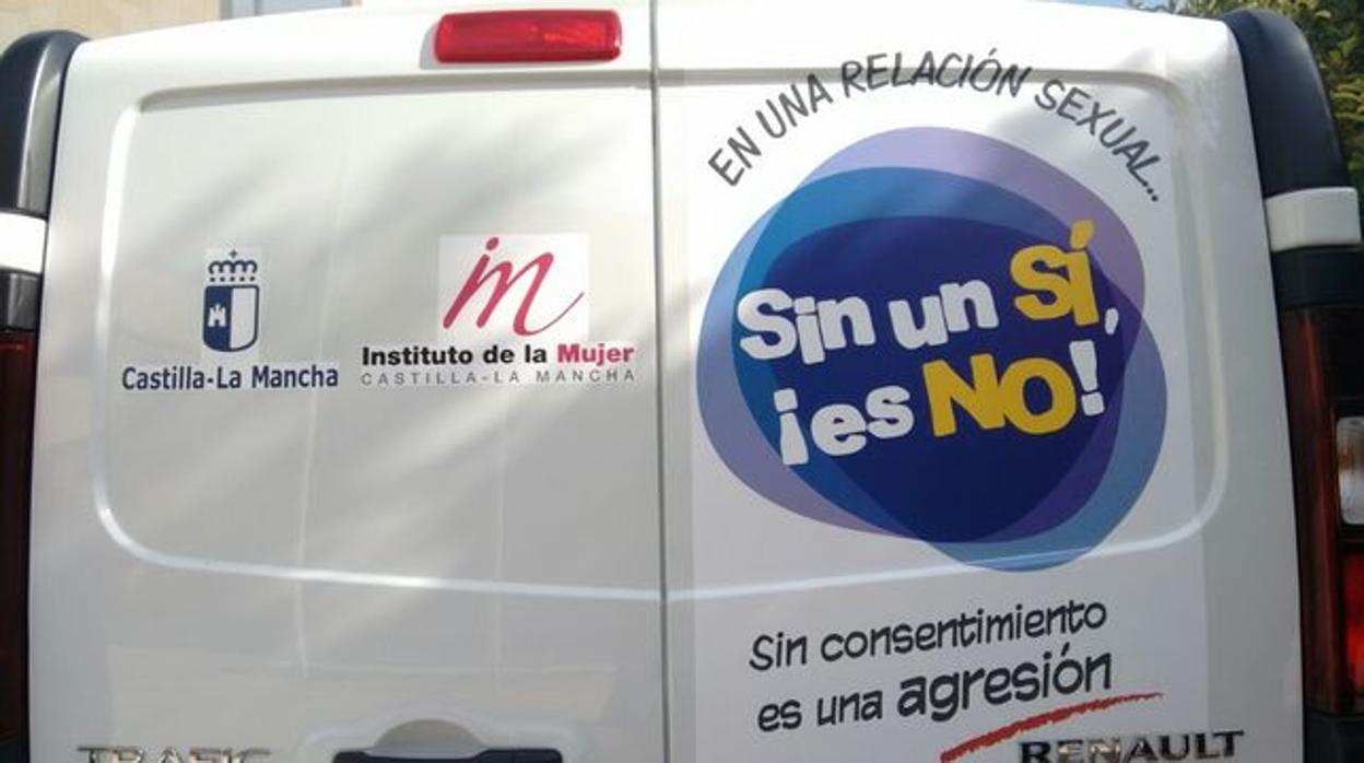 «Sin un sí, es no», campaña del Instituto de la Mujer