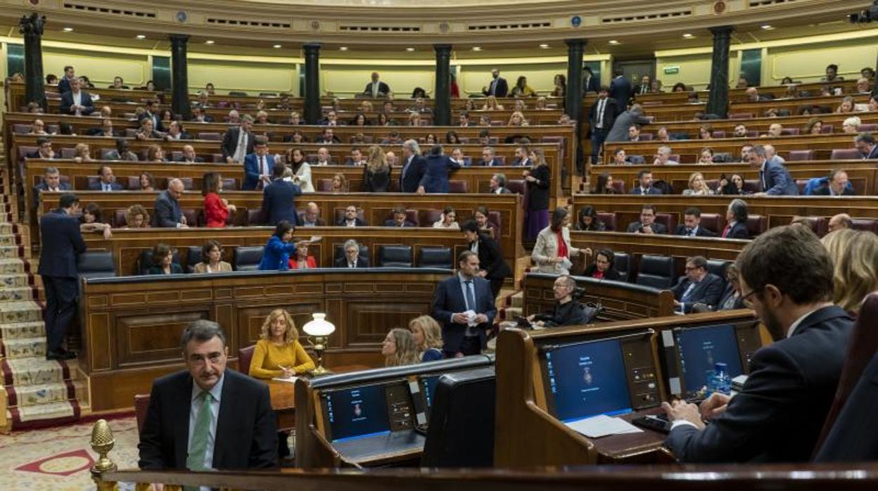 El pleno del Hemiciclo, ayer en la sesión constitutiva