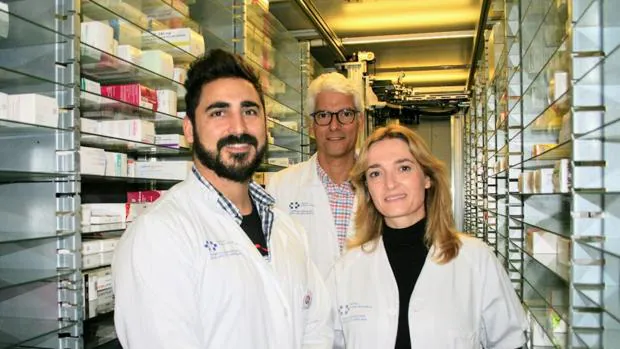 El Hospital de la Candelaria recibe un premio nacional por su mejora en la atención farmacéutica
