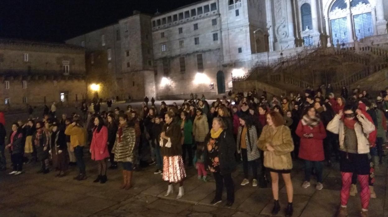 Momento de los ensayos de la performance, ayer en Santiago