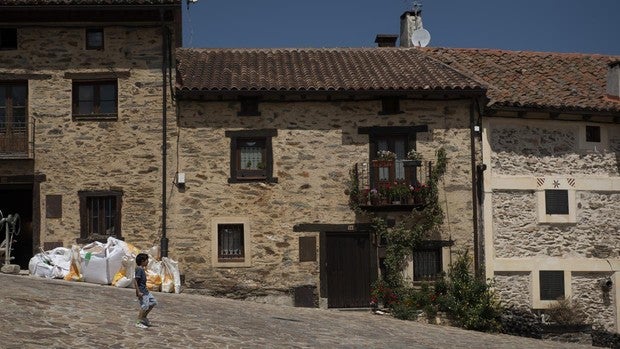 Una lluvia de millones para empleo llegará a los pueblos del «Madrid vaciado»