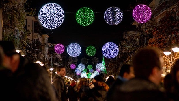 La Navidad en Majadahonda arranca con el encendido de luces y la inauguración del Belén