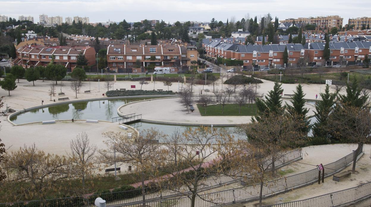 El parque Juan Pablo II, donde acuden los asaltantes