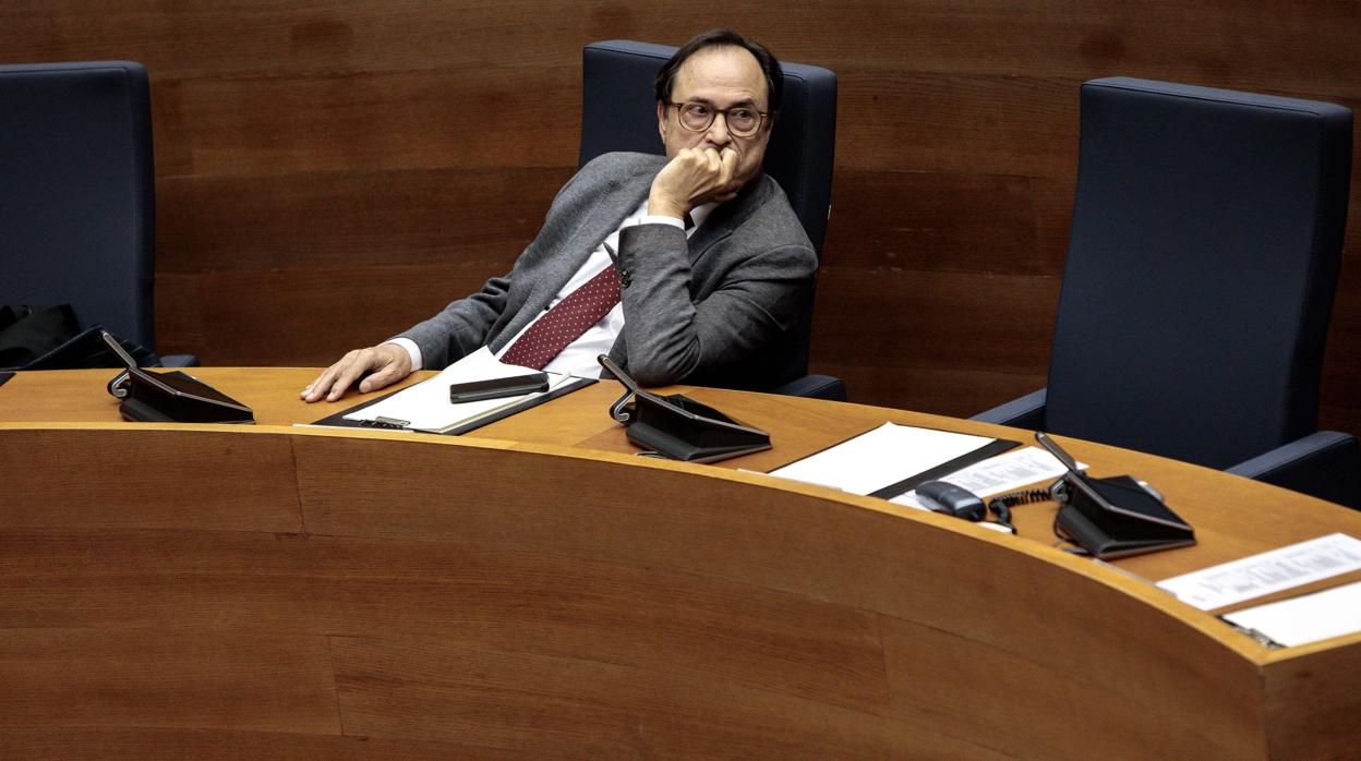 Vicent Soler, en las Cortes Valencianas durante el pleno de presupuestos