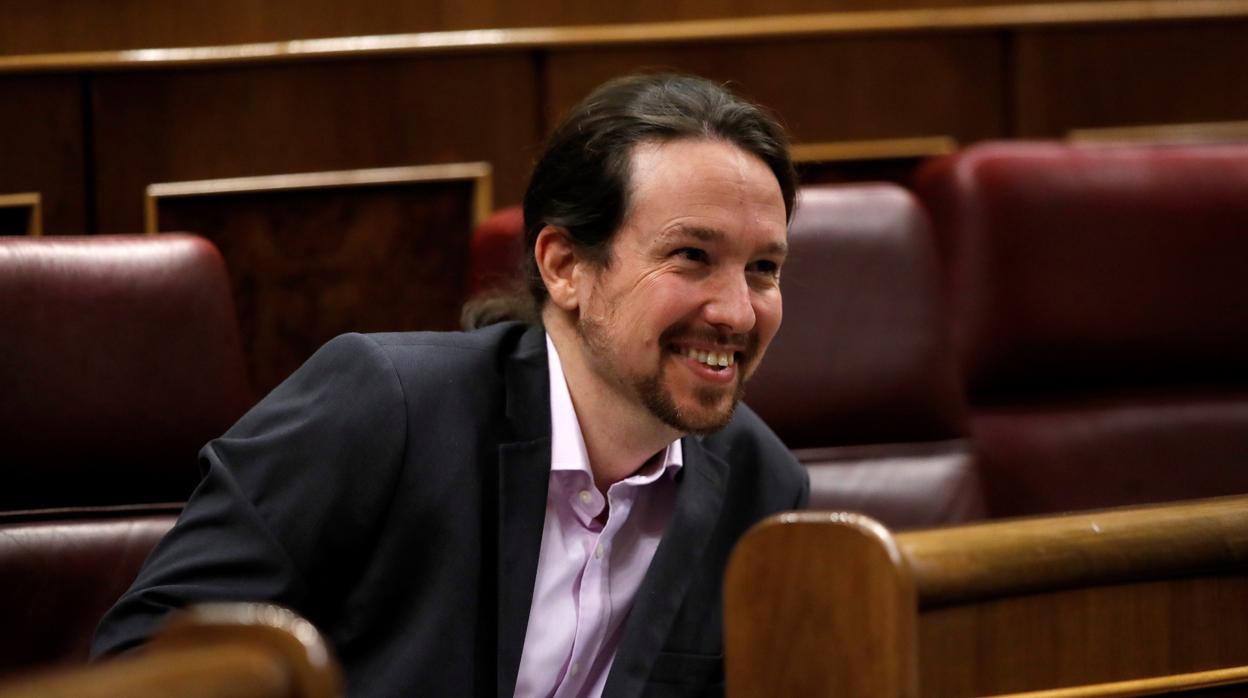 Iglesias pide que Casado reprenda a un cargo del PP por una broma sobre Echenique