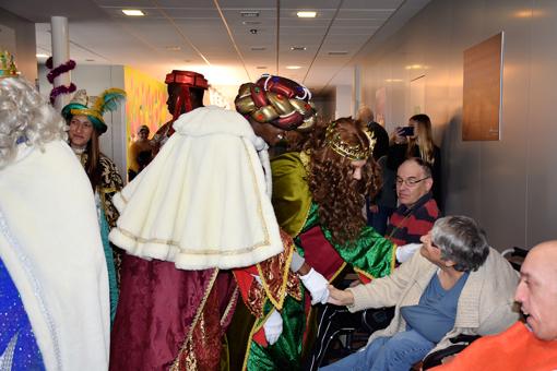 Los Reyes Magos, con los niños enfermos y los mayores de Talavera