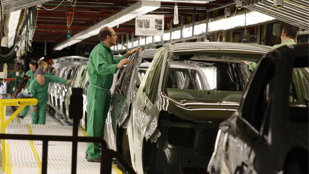 La industria aragonesa creó 5.000 empleos en 2019, el 80% en Zaragoza