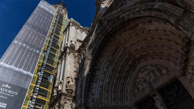 La restauración de la torre de la catedral de Toledo, una garantía para siglos