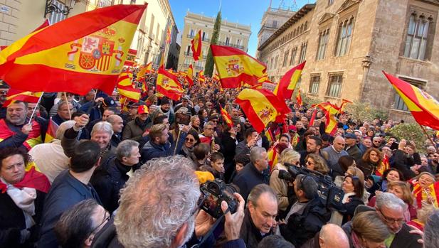 España existe: militantes y simpatizantes de Vox claman en Valencia contra el Gobierno