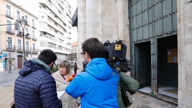 Ante la detención del capellán de las Angustias: «Si lo ha hecho, que le metan en la cárcel»