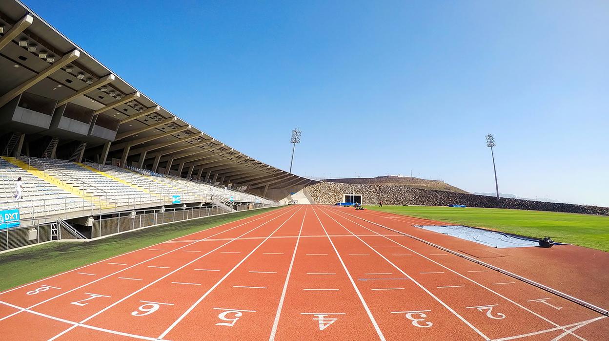 Pista de atletismo del Centro Insular de Atletismo, en Tíncer (Tenerife)