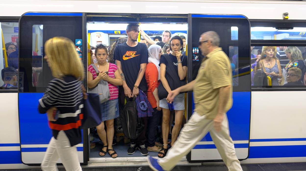 El Metro de Madrid es uno de los puntos calientes donde se producen los hurtos